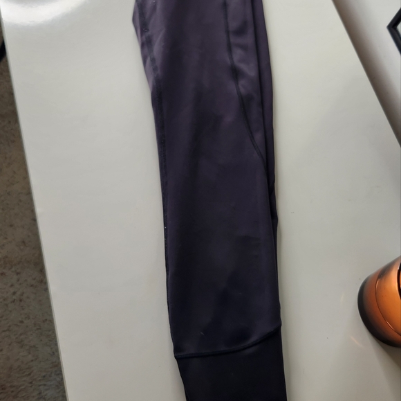 Lululemon black leggings size 6 - Picture 4 of 5